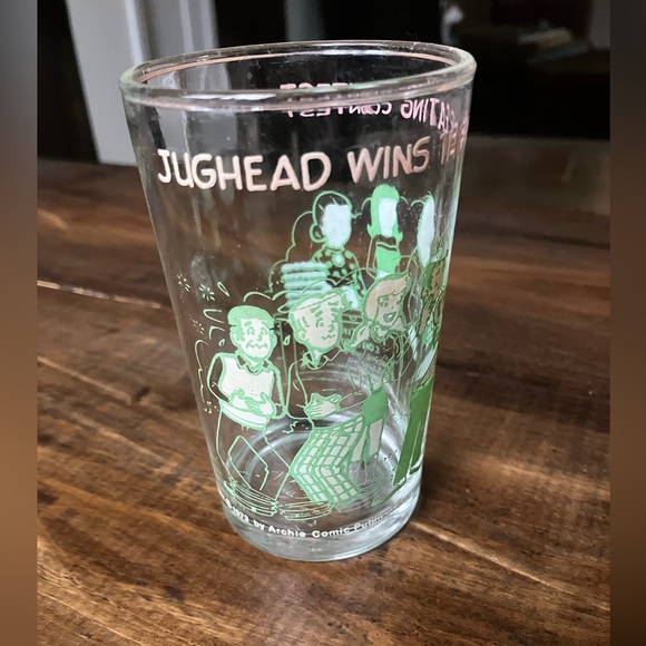 Archie's Comics Glass Vintage 1973 - Jughead Wins the Pie Eating Contest - Betty - Picture 1 of 15